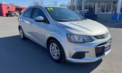 2019 Chevrolet Sonic LS