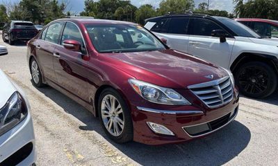 2012 Hyundai Genesis GLS