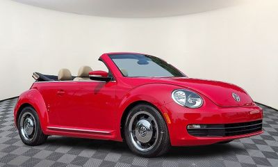 2013 Volkswagen Beetle 25L Pzev