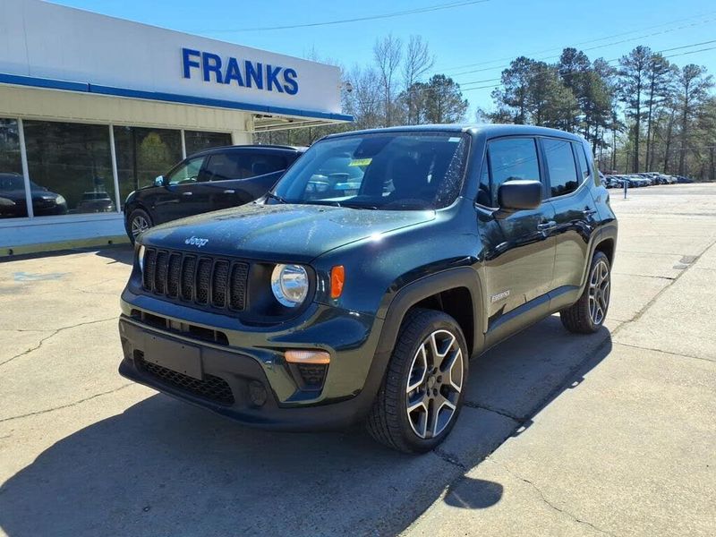 2021 Jeep Renegade — a typically priced live listing