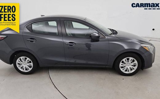 2019 Toyota Yaris L