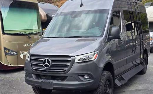 2020 Mercedes-Benz Sprinter 2500