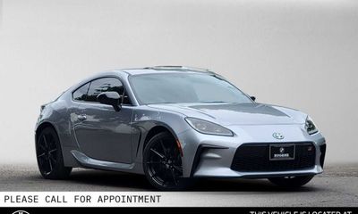 2025 Toyota GR86 Premium