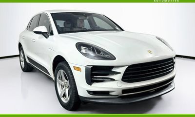 2020 Porsche Macan S
