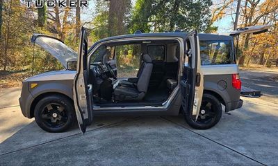 2004 Honda Element EX