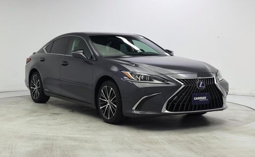 2022 Lexus ES 300H Premium