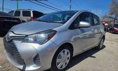 2017 Toyota Yaris L LE SE