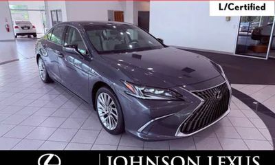 2022 Lexus ES 350 Ultra Luxury