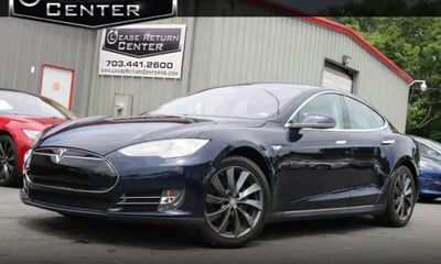 2013 Tesla Model S W DC Fast