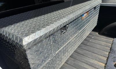 2003 Chevrolet Silverado Base