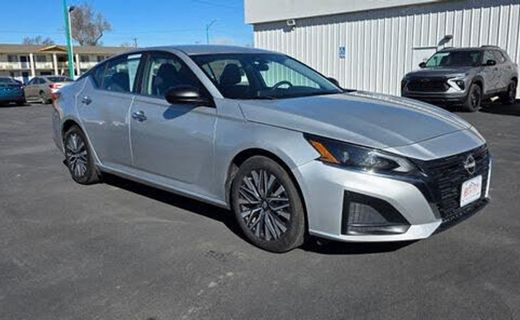2024 Nissan Altima SV