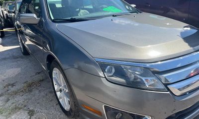 2012 Ford Fusion SEL