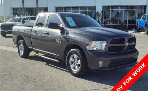 2018 Ram 1500 ST
