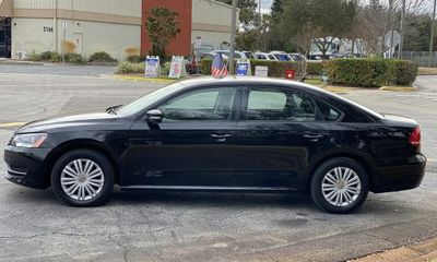 2014 Volkswagen Passat S