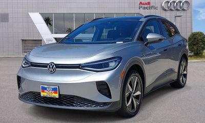 2023 Volkswagen ID 4 Pro S