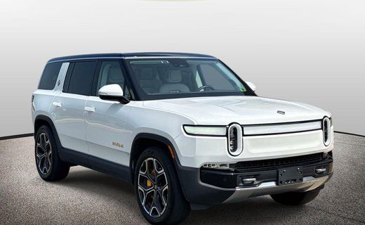 2023 Rivian R1S Adventure