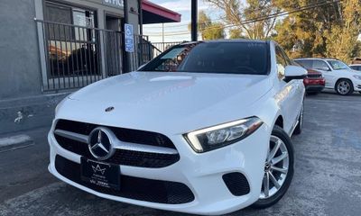 2019 Mercedes-Benz A-Class A220
