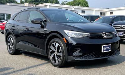 2023 Volkswagen ID 4 Pro