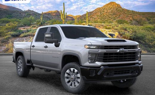 2026 Chevrolet Silverado HD Custom