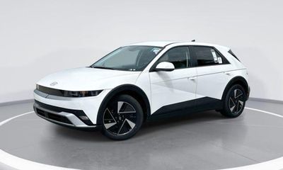 2026 Hyundai Ioniq 5 SE