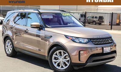 2017 Land Rover Discovery SE