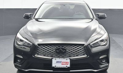 2023 Infiniti Q50 Luxe
