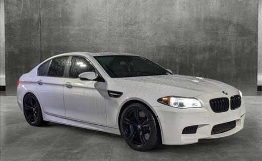 2015 BMW M5