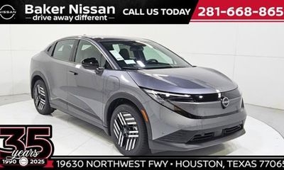 2026 Nissan Leaf SV