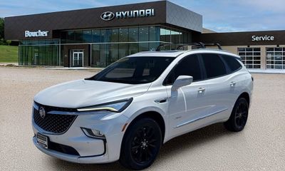 2023 Buick Enclave Avenir