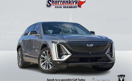 2024 Cadillac Lyriq Sport 1