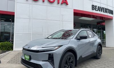 2026 Toyota C-HR SE