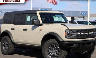 2025 Ford Bronco Badlands