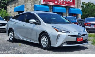 2021 Toyota Prius LE