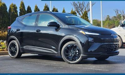 2027 Chevrolet Bolt RS