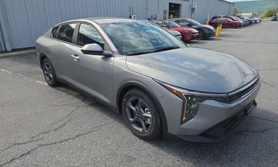 2026 Kia K4 LX LXS