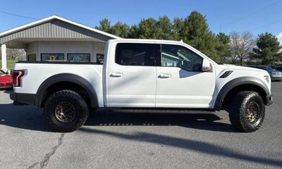 2020 Ford F-150 Raptor