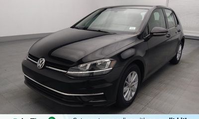 2018 Volkswagen Golf S SE