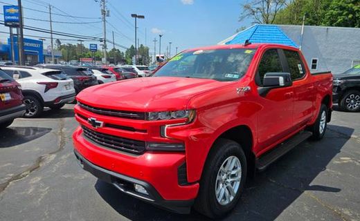 2021 Chevrolet Silverado RST