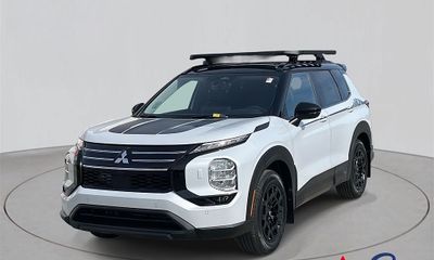 2026 Mitsubishi Outlander SE Trail Edition
