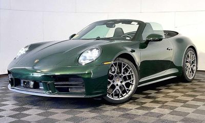 2026 Porsche 911 Carrera S 4S