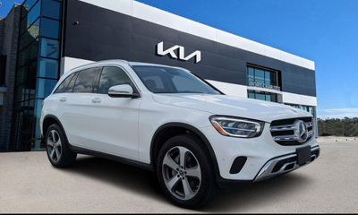 2022 Mercedes-Benz GLC-Class GLC300