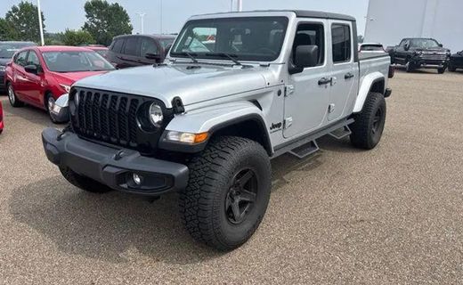 2022 Jeep Gladiator Sport