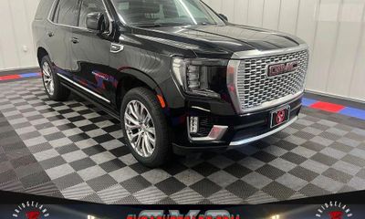 2023 GMC Yukon Denali
