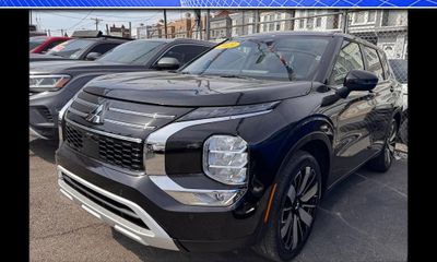 2025 Mitsubishi Outlander