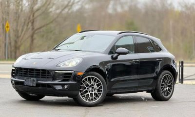 2018 Porsche Macan S