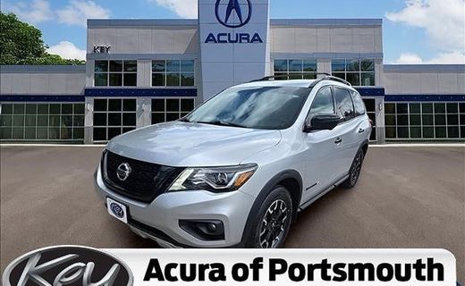 2020 Nissan Pathfinder SL