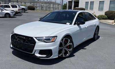 2025 Audi S6 Quattro Premium Plus
