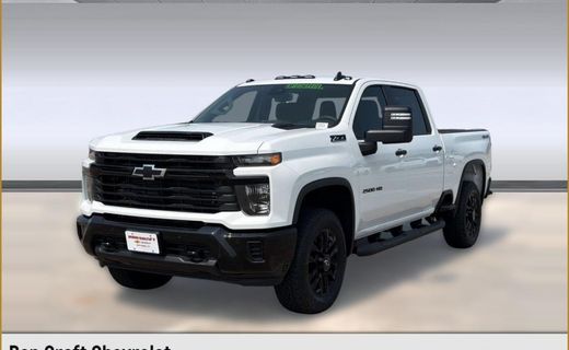 2026 Chevrolet Silverado HD Custom