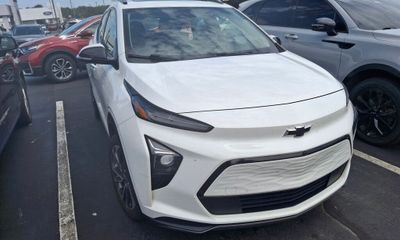 2023 Chevrolet Bolt EUV Premier
