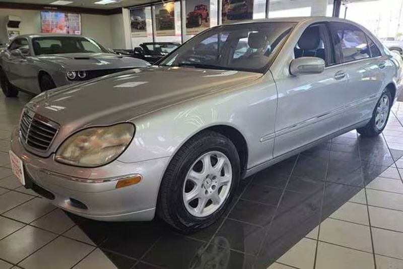 2002 Mercedes-Benz S-Class — a typically priced live listing